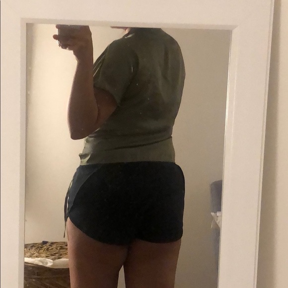 Silk shirt - Picture 3 of 6